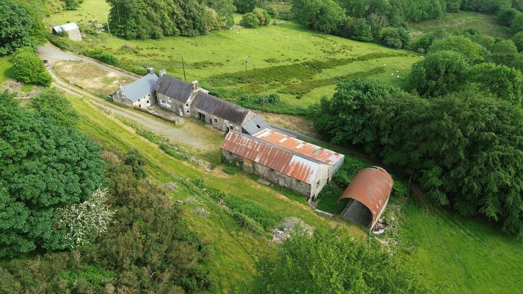 House in Cellan, Tafnardy, Llanfair Clydogau - View 3