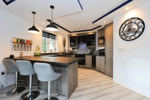 2 bedroom flat for sale, Pedmore Mews, Stourbridge