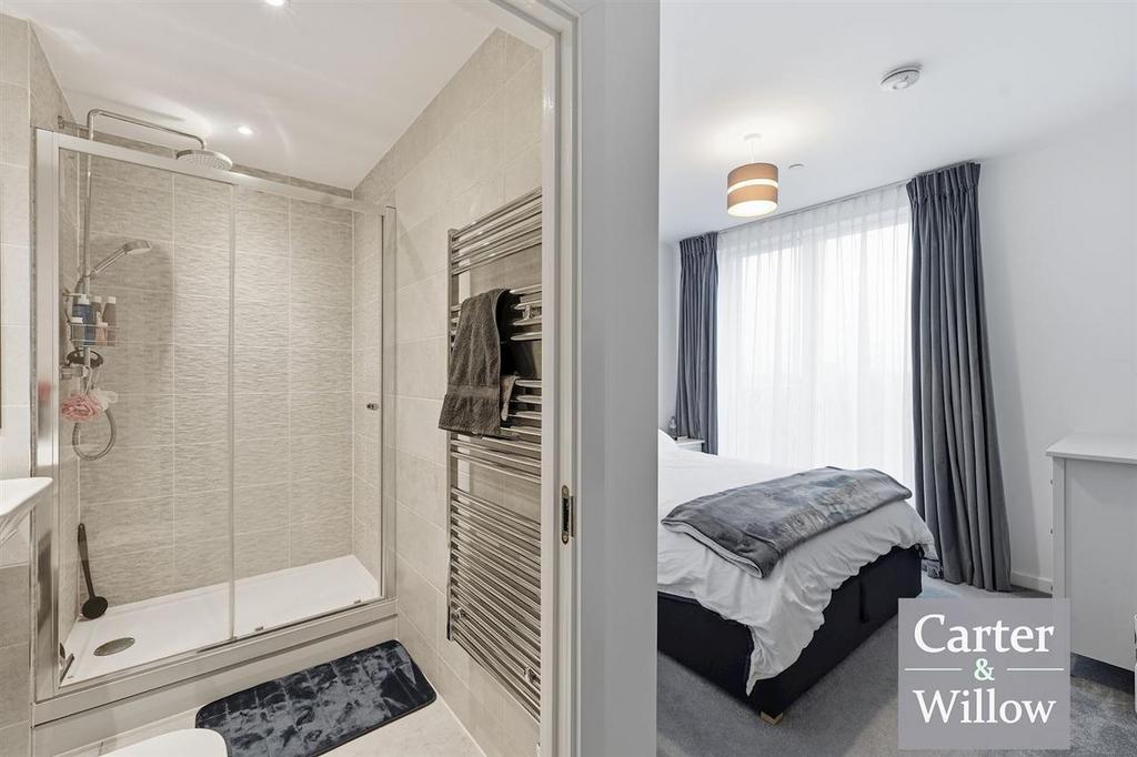Bedroom / en suite