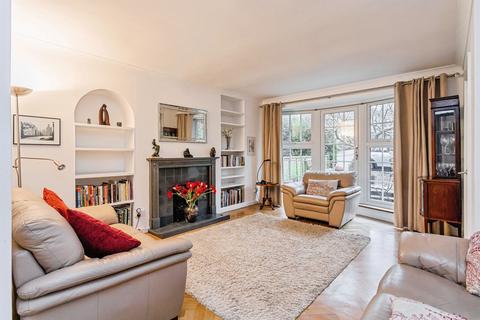 undefined, Rufus Close, Lewes