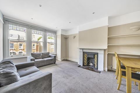 2 bedroom flat to rent, Louisville Road, London, SW17