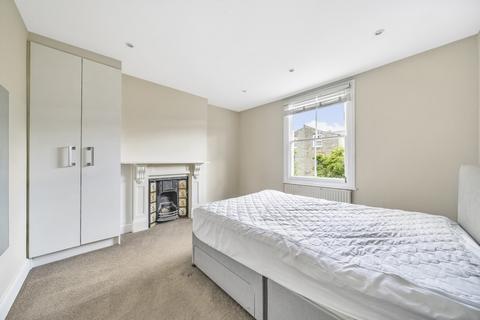 2 bedroom flat to rent, Louisville Road, London, SW17