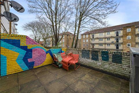 3 bedroom terraced house for sale, Coston Walk, London, SE4