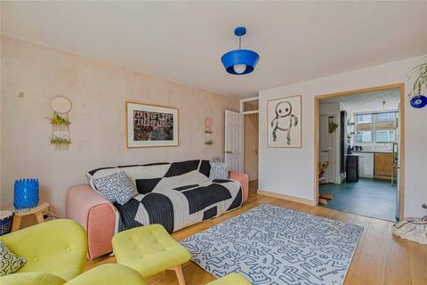 3 bedroom terraced house for sale, Coston Walk, London, SE4