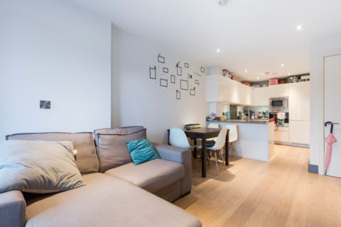 undefined, Minton Court, 105 Fairfield Road, London