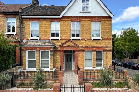 2 bedroom flat for sale, Devonshire Road, Forest Hill, SE23