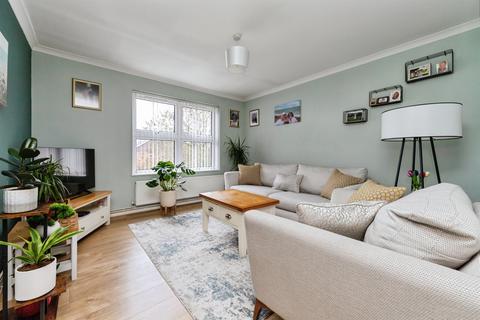2 bedroom flat for sale, Athelstan Walk South, Welwyn Garden City