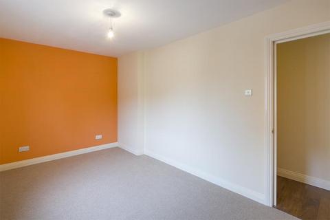 2 bedroom flat to rent, Pacific Close, Southampton