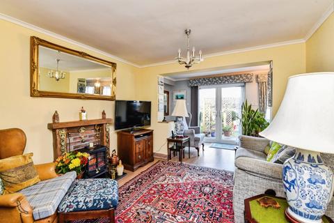 2 bedroom detached bungalow for sale, Champney Road, Frome