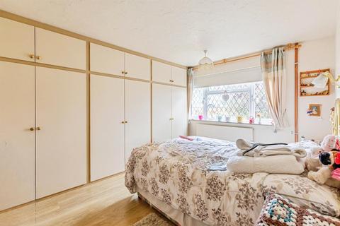 undefined, Twyford Avenue, Raunds, Wellingborough