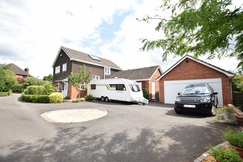 4 bedroom detached house for sale - Westminster Drive, Market Drayton, Shropshire