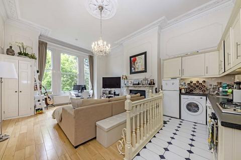 undefined, Riverdale Road, Twickenham TW1