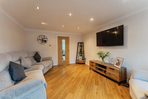 undefined, Oxford Close, Great Sutton, Ellesmere Port
