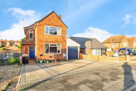 undefined, St. Marys Avenue, RUSHDEN