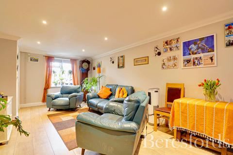4 bedroom terraced house for sale, Creasen Butt Close, Heybridge, CM9