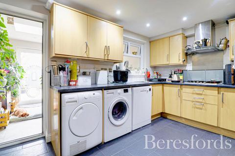 4 bedroom terraced house for sale, Creasen Butt Close, Heybridge, CM9