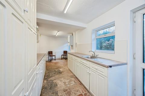 5 bedroom semi-detached house for sale, Walsall Road, Lichfield