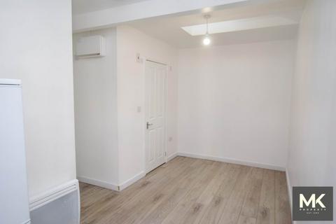 undefined, Station Road, Northampton NN6