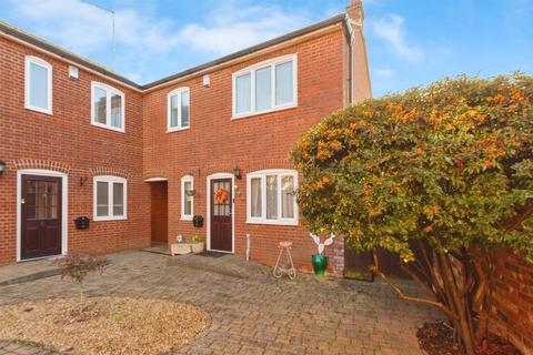 2 bedroom semi-detached house for sale, Market Square, Leighton Buzzard