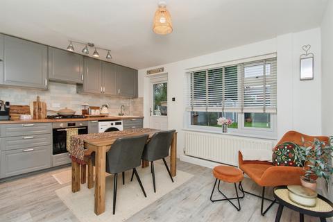 3 bedroom semi-detached house for sale, West View, Ackworth, Pontefract
