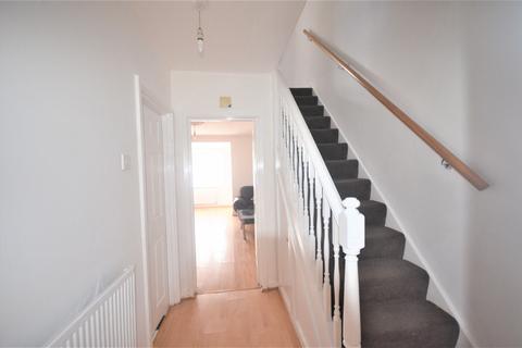 2 bedroom terraced house to rent, Aldborough Road South, IG3 8EY