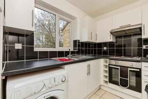 undefined, Brooklands Road, Crawley
