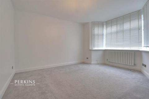 4 bedroom house to rent, Southall, UB1