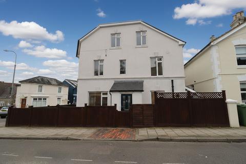 4 bedroom end of terrace house to rent, Chandos Road, Tunbridge Wells, TN1