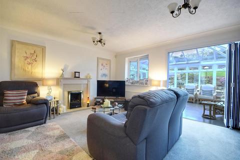 4 bedroom detached house for sale, High Meadow, Northiam