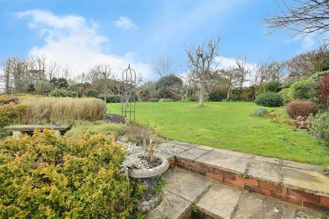 4 bedroom detached house for sale, High Meadow, Northiam