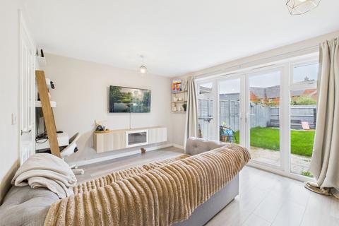 2 bedroom terraced house for sale, Timms Lane, Silverstone, NN12