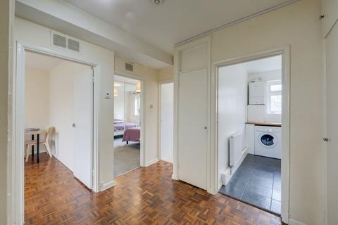 undefined, Dacres Road, Forest Hill, SE23