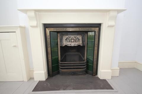 3 bedroom terraced house for sale, Pantbach Road, Birchgrove, CARDIFF