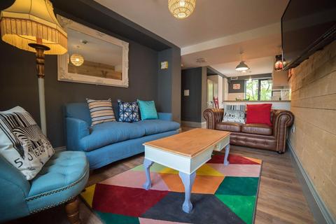 undefined, Shire Oak Road, Leeds LS6