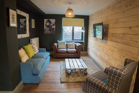 undefined, Shire Oak Road, Leeds LS6