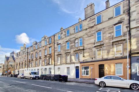 3 bedroom flat for sale - 10/2 Dalmeny Street, Leith, Edinburgh, EH6 8RA