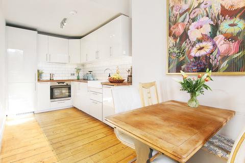 3 bedroom flat for sale, 10/2 Dalmeny Street, Leith, Edinburgh, EH6 8RA