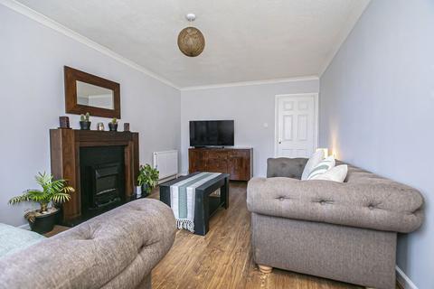 3 bedroom semi-detached house for sale, 62 Farnell Way, Dunfermline, KY12 0SR