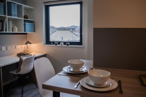 undefined, McDonald Road, Edinburgh EH7