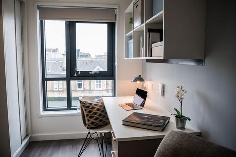 undefined, McDonald Road, Edinburgh EH7