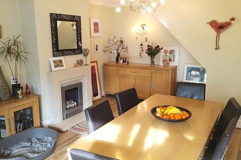 4 bedroom semi-detached house for sale, Eastbourne Road, Willingdon, Eastbourne BN20