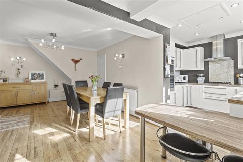 4 bedroom semi-detached house for sale, Eastbourne Road, Willingdon, Eastbourne BN20