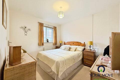 3 bedroom terraced house for sale, Hereson Road, Kent CT10