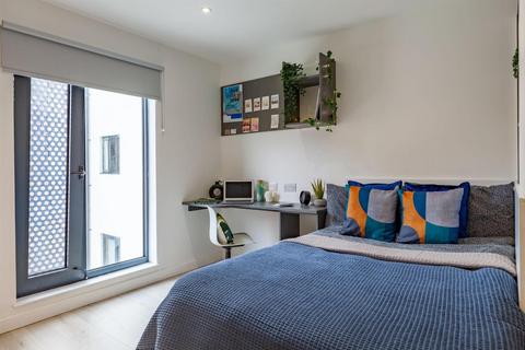 Studio to rent, Hockley, Nottingham NG1