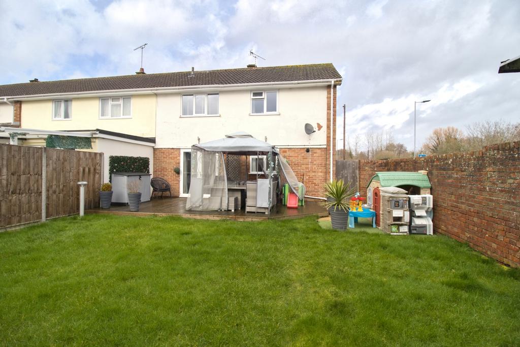 Garden - Ewe Move Swindon South