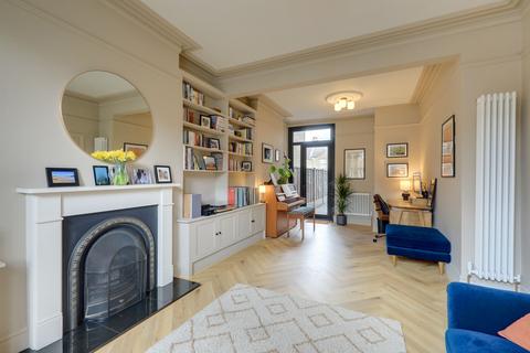 3 bedroom terraced house for sale, George Lane, Hither Green, SE13