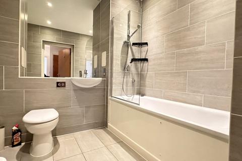 2 bedroom flat to rent, Matthews Close, Wembley HA9