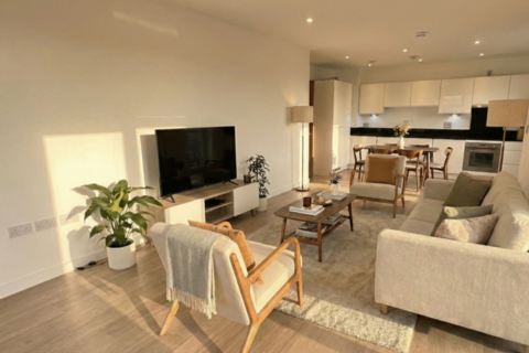 2 bedroom flat to rent, Matthews Close, Wembley HA9