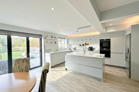 3 bedroom semi-detached house for sale, Woodhall Lane, Shenley, WD7