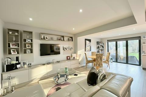 3 bedroom semi-detached house for sale, Woodhall Lane, Shenley, WD7